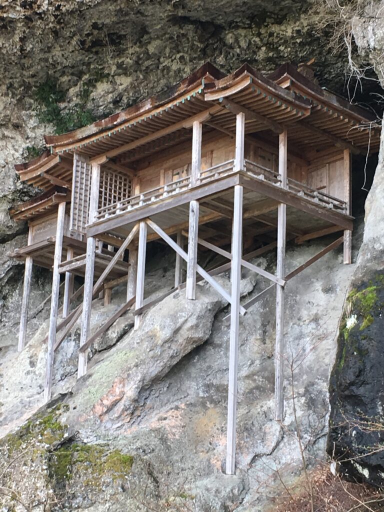 鳥取観光｜鳥取 投入堂